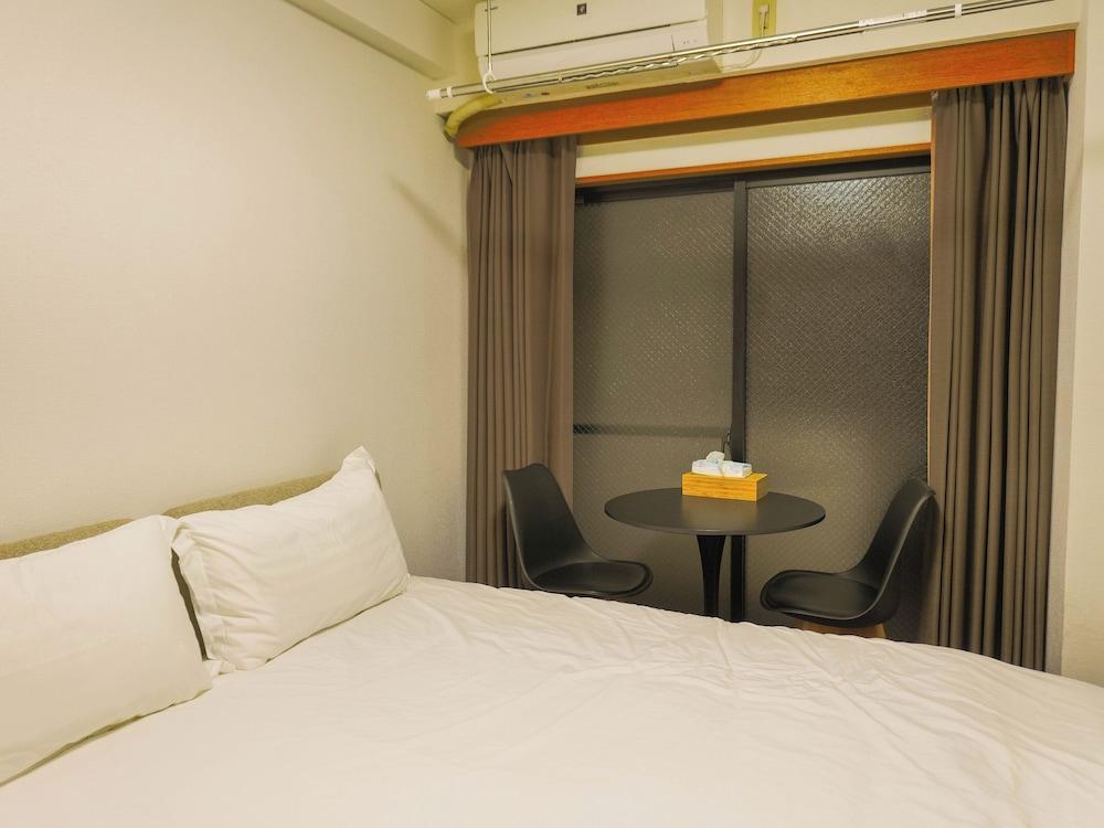 AOMUGIHOTEL-Otsuka Room Type - Business Double Room, 1 Queen Bed, Non Smoking, Balcony AOMUGIHOTEL-Otsuka Room Type - Business Double Room, 1 Queen Bed, Non Smoking, Balcony
