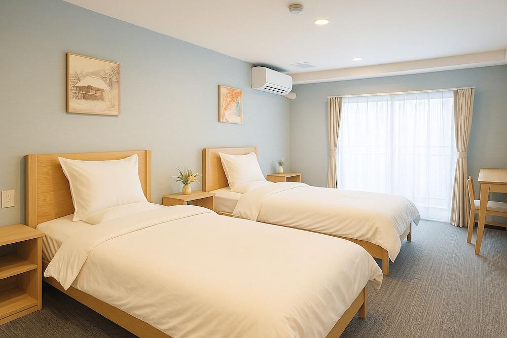 AOMUGIHOTEL-Otsuka Room Type - Senior Double or Twin Room, Multiple Beds, Non Smoking, Balcony AOMUGIHOTEL-Otsuka Room Type - Senior Double or Twin Room, Multiple Beds, Non Smoking, Balcony