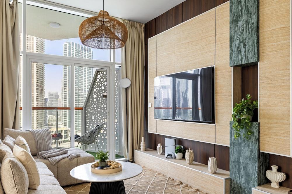 2BR Ultra Lux Canalfront Burj view - Tap to explore photos