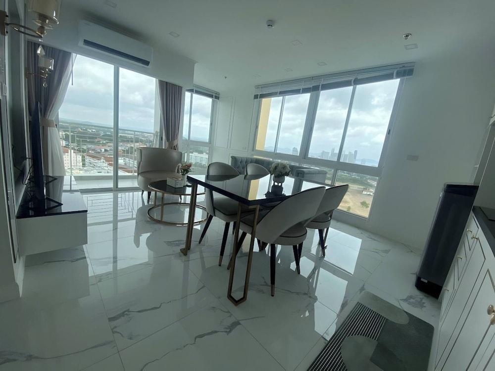 2 Bed Room Sea View Great Place 2 - Tap to explore photos