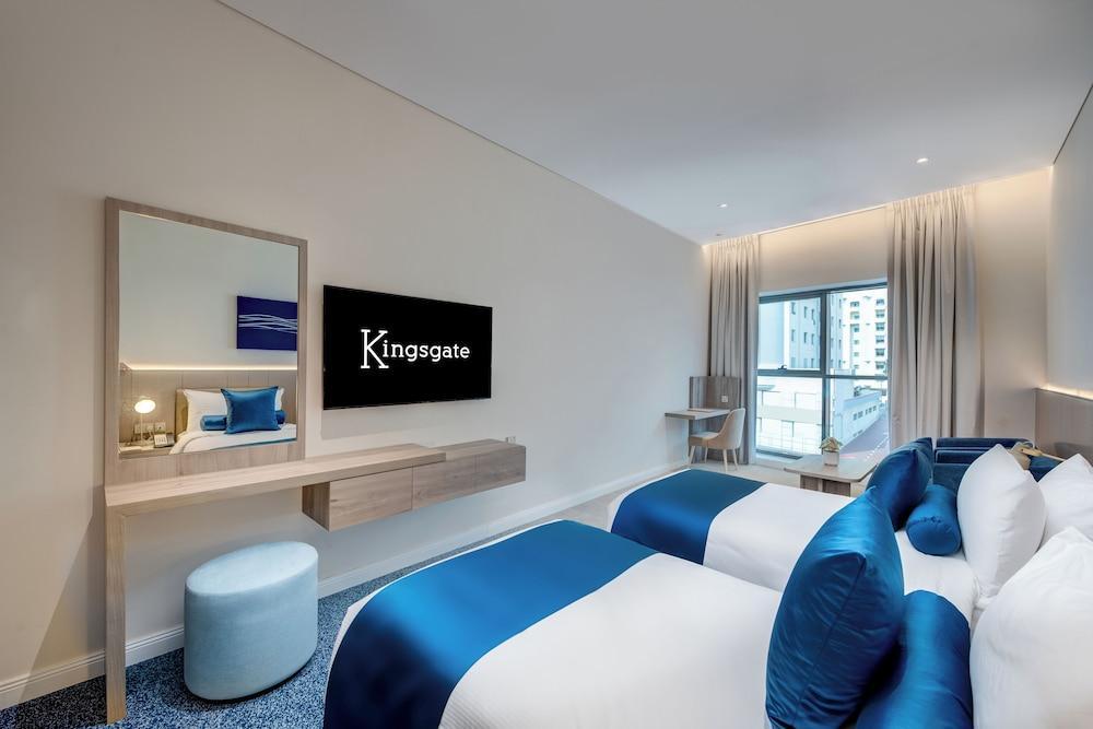 Kingsgate Clocktower Hotel - Tap to explore photos