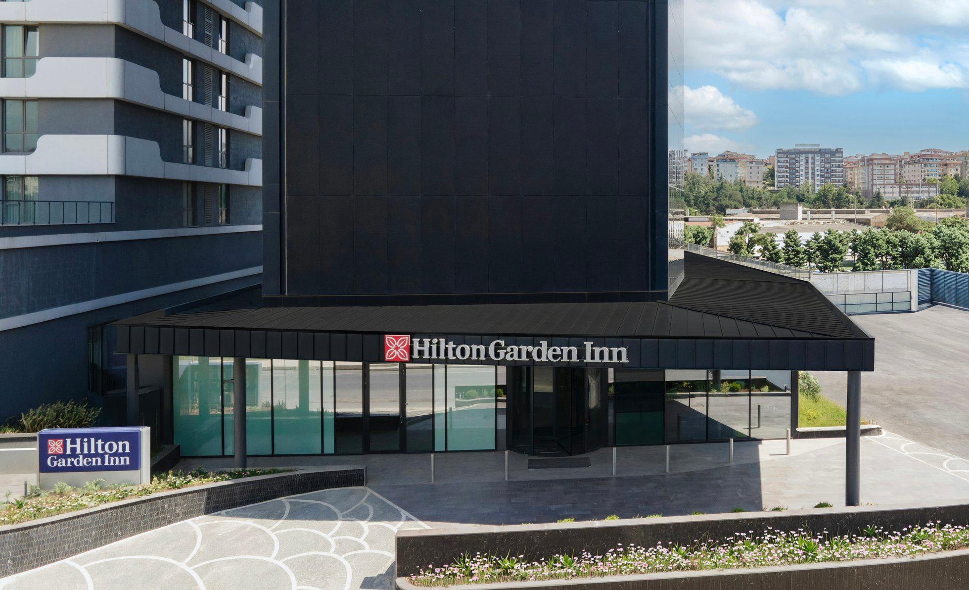 Hilton Garden Inn Istanbul Pendik - Tap to explore photos