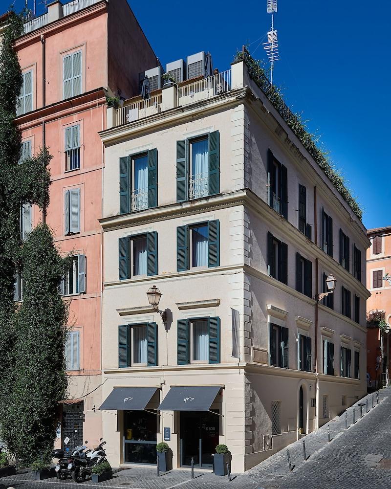 MyTALE Creative Academy Hotel - Tap to explore photos