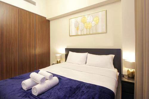 Wecation Damac Vera - Business Bay - Tap to explore photos