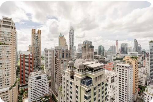 Bangkok central world Lumphini Lang suan