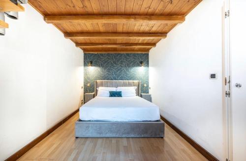 Vatican Duplex I 2 min Metro A Ottaviano Room Type - Three-Bedroom Apartment