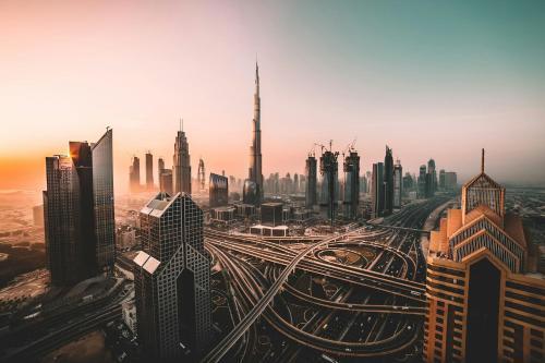 Burj Vista One-Bedroom with Burj Khalifa View