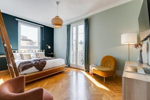 Attico incantevole con idromassaggio e terrazzo Room Type - Apartment