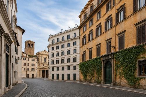 Pantheon Imperial House