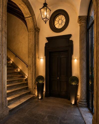 Pantheon Imperial House - Tap to explore photos