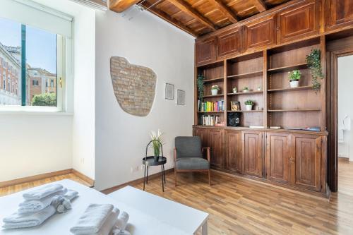 iFlat Luxurious home in Piazza del Parlamento - Tap to explore photos