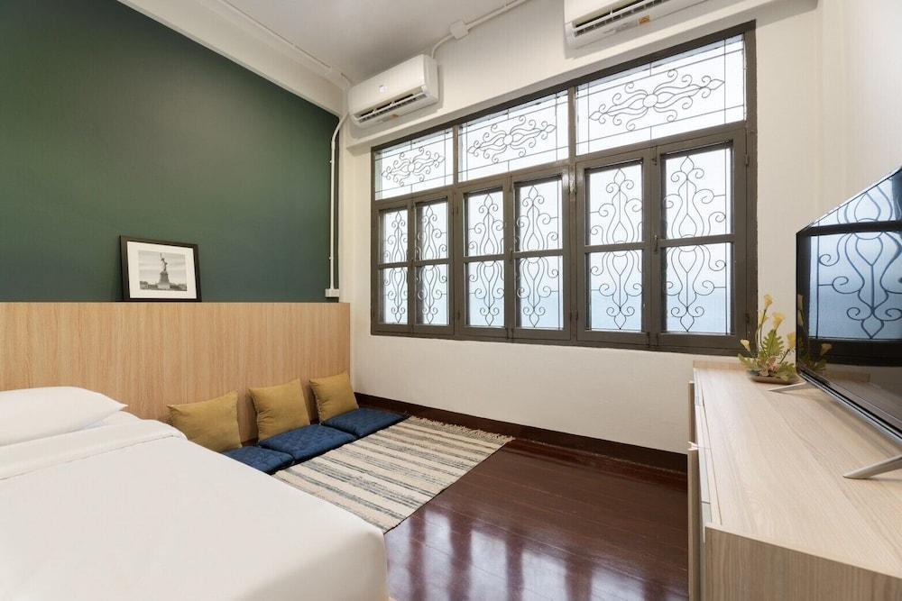 Baan La-Or Heritage Suite Room Type - Superior Triple Room, City View