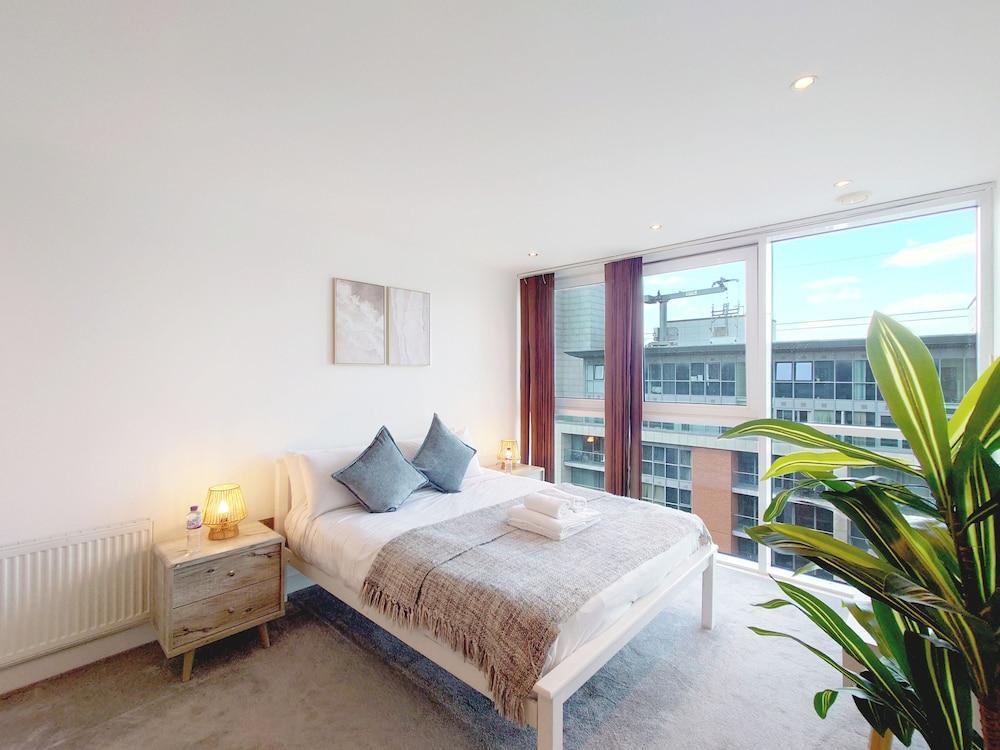 Capital Stay - Two Bed Apartment In Excel Room Type - Deluxe Penthouse, River View