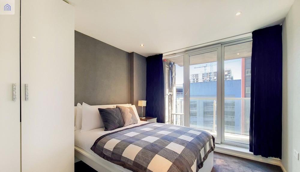 Capital Stay - Two Bed Apartment In Excel Room Type - Apartment, 2 Bedrooms (London Excel Stays)
