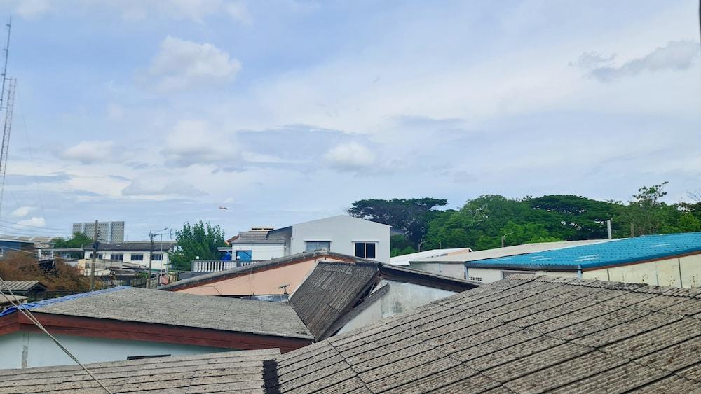 Uncle NID Hostel - Tap to explore photos