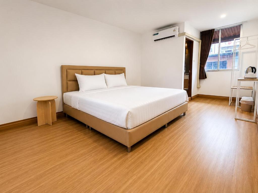 Three One Hotel