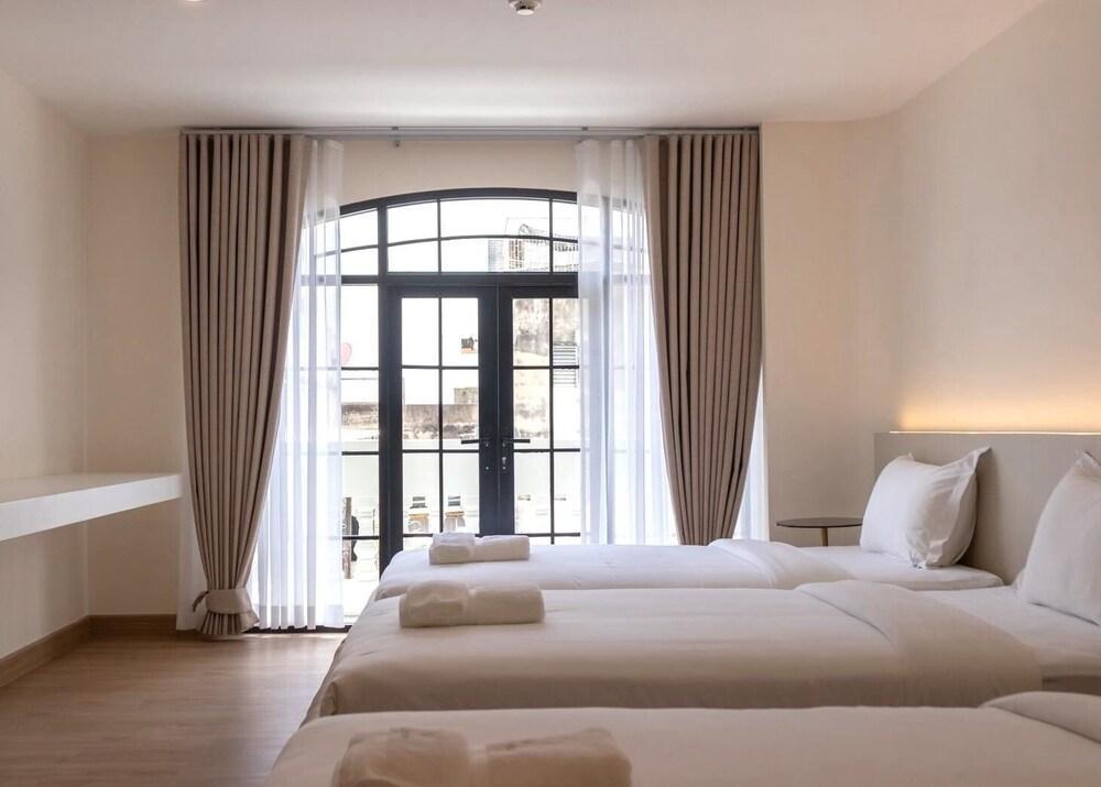 VINA VILLE hotel Bangkok Room Type - Deluxe Triple Room