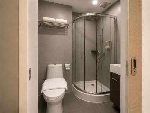 Suk41 Bangkok Hotel - Tap to explore photos