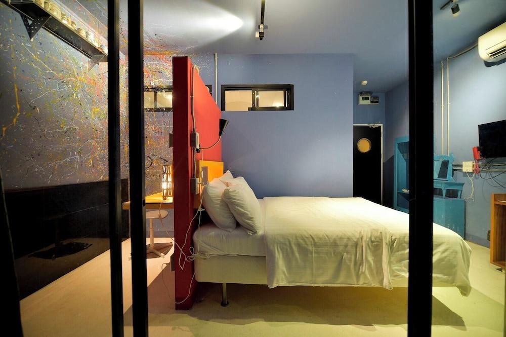 Jasaen Hotel Room Type - Deluxe Double C