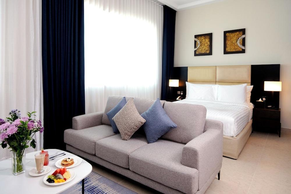 Jannah Executive Hotel Apartments Room Type - Studio Queen City View