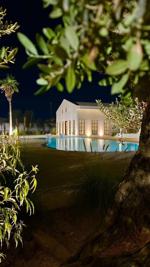 Athens Resort - Tap to explore photos