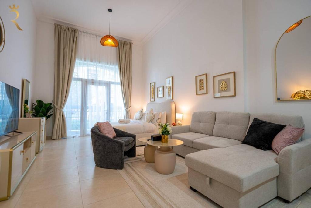 Chic Studio Oasis - Elegant Yas Island Stay Escape