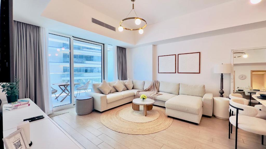 Contemporary 1BR in Mayan, Yas Island