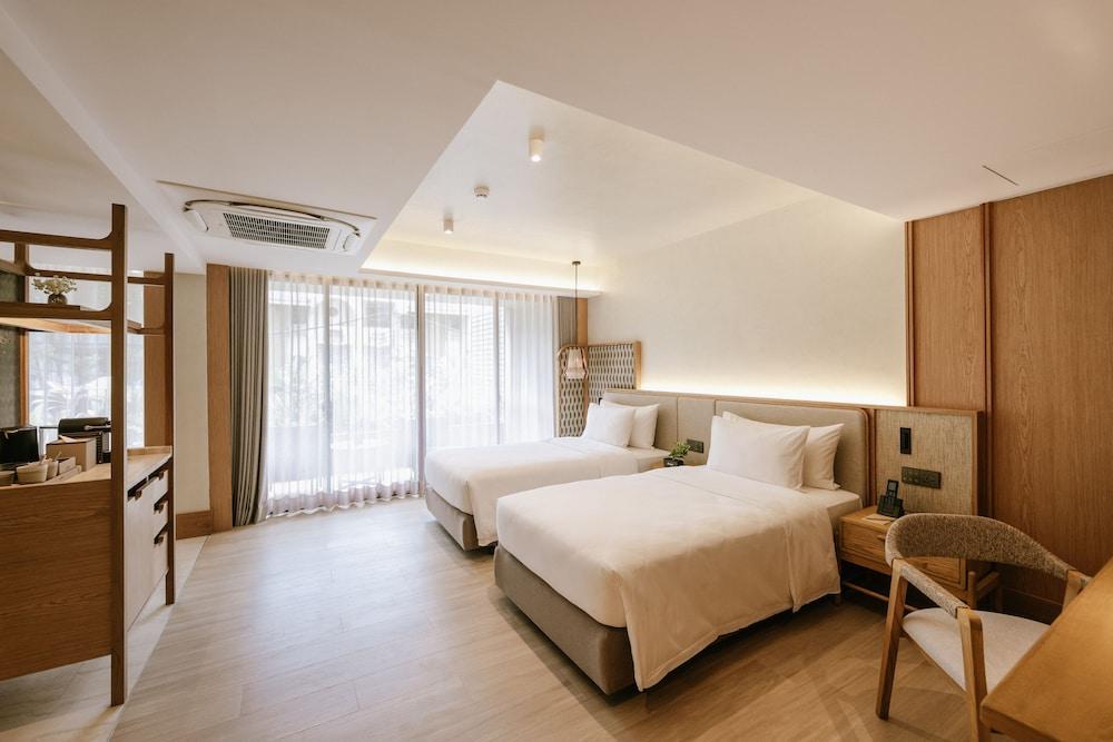 Ad Lib, Bangkok Room Type - Premier Twin Bed with Terrace
