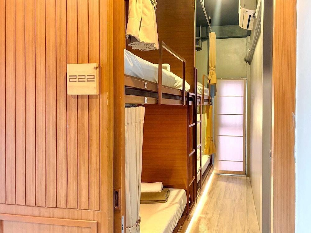 Loftel 22 Hostel Room Type - Mixed 4 Beds Dormitory (2nd Floor)