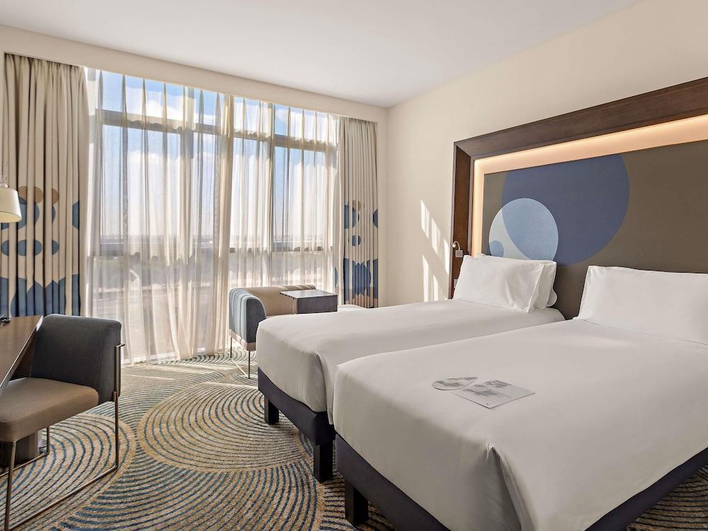 Novotel Abu Dhabi gate Room Type - Superior Room, 2 Twin Beds