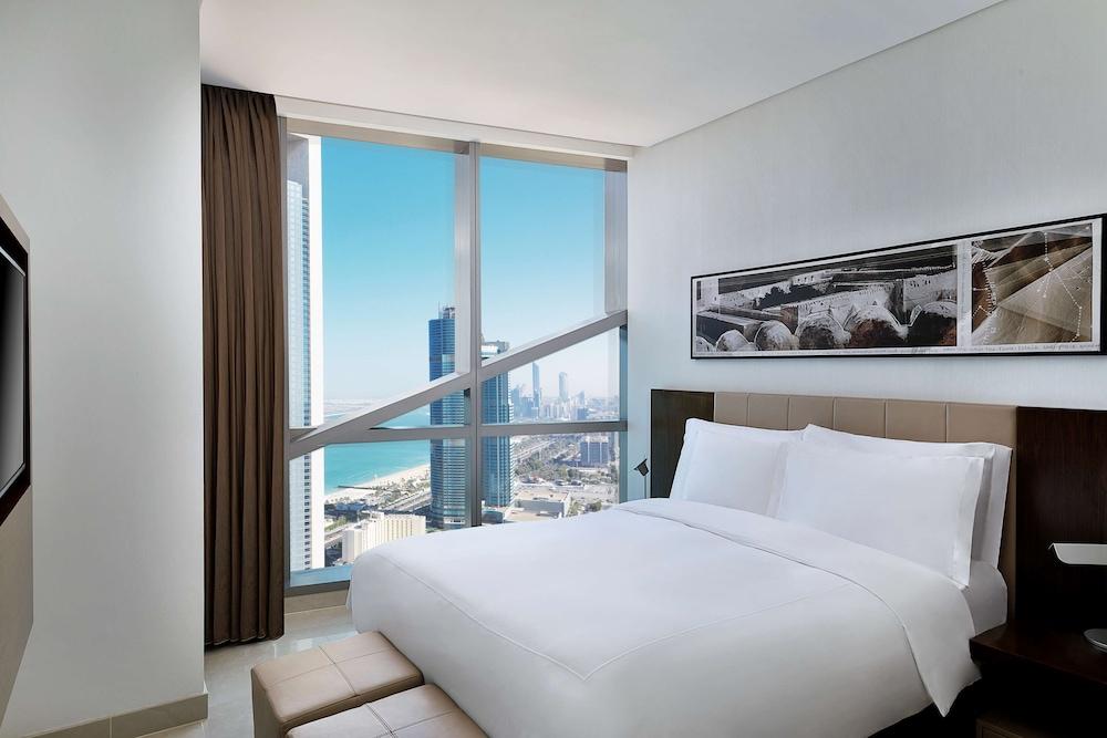 Conrad Abu Dhabi Etihad Towers Room Type - Queen One Bedroom Apartment With Sea View Conrad Abu Dhabi Etihad Towers Room Type - Queen One Bedroom Apartment With Sea View