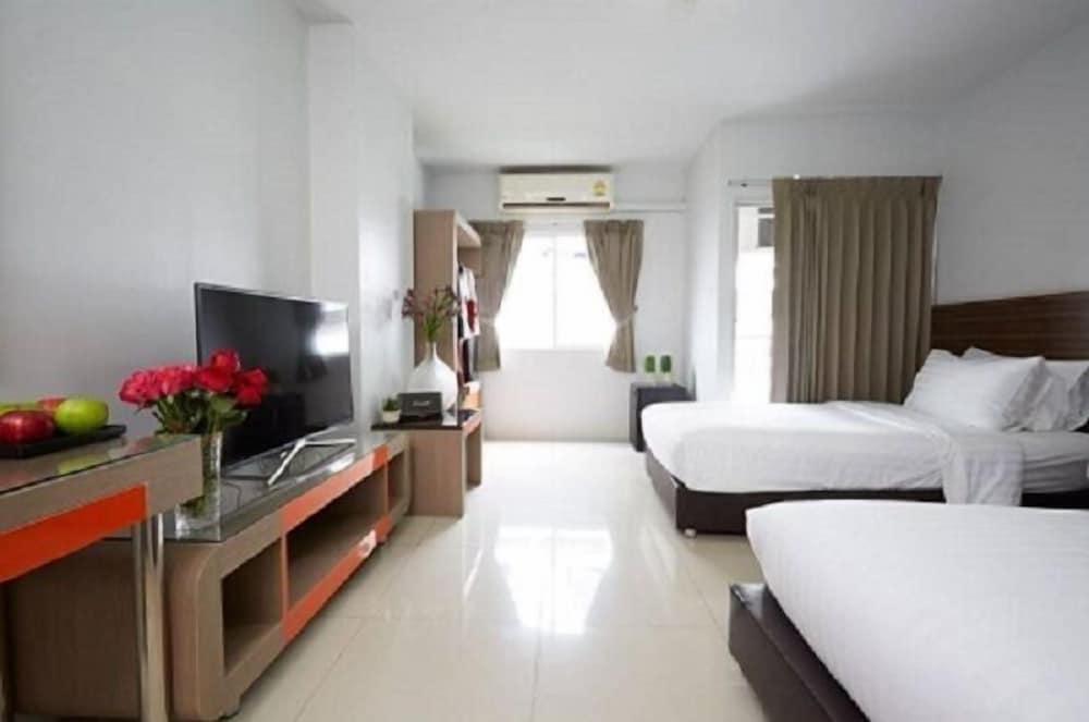 Praso Ratchada Room Type - Superior Twin Room