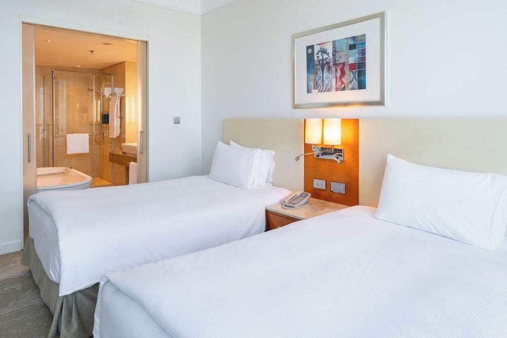 Hilton Doha Room Type - TWIN SEA VIEW ROOM
