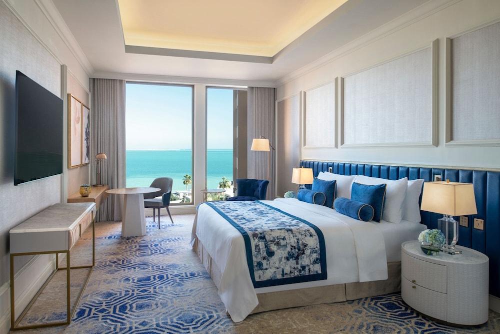 The St. Regis Doha Room Type - Room, 1 King Bed, Sea View