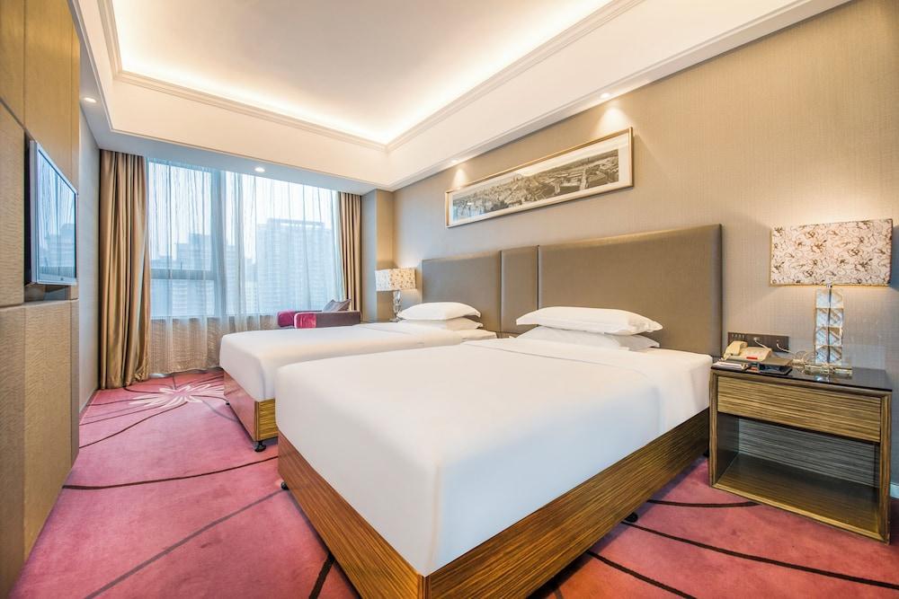 La Perle International Hotel Room Type - Superior Room, 2 Twin Beds