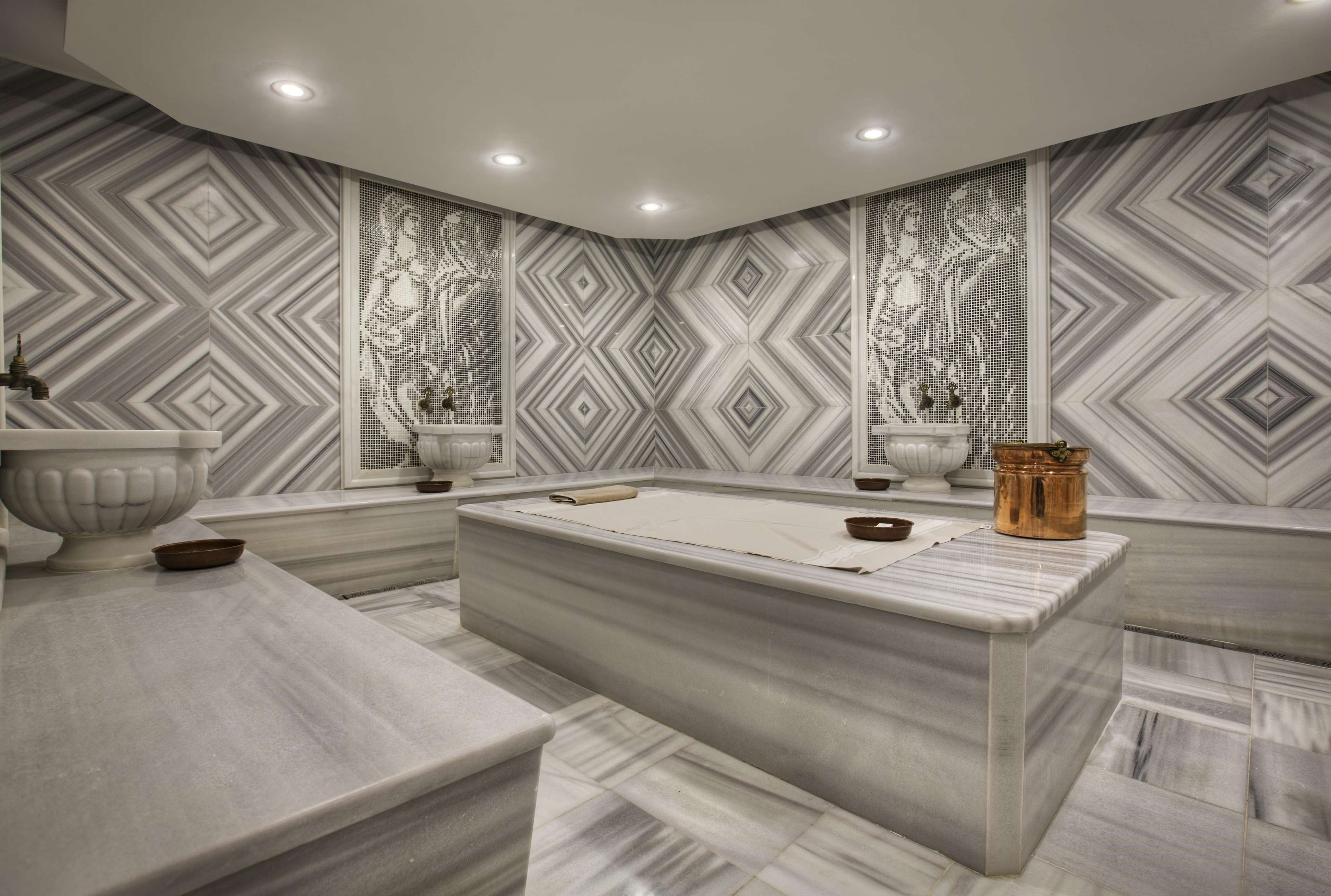 Pablo Di Pera Istanbul Price Address Reviews