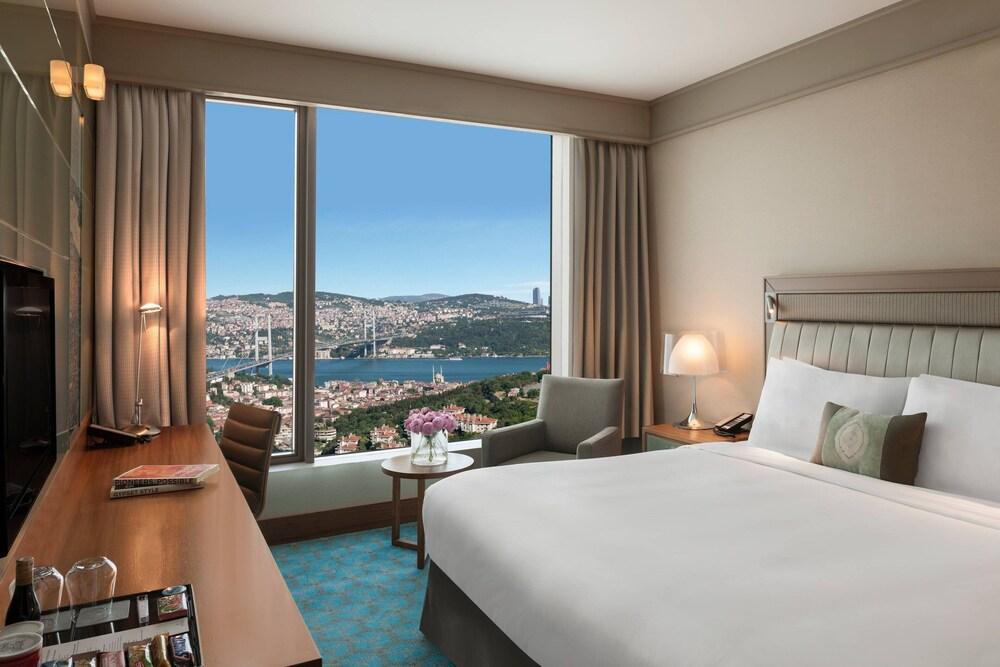 Renaissance Istanbul Polat Bosphorus Hotel by Marriott Room Type - Deluxe Room, 1 King Bed, Sea View