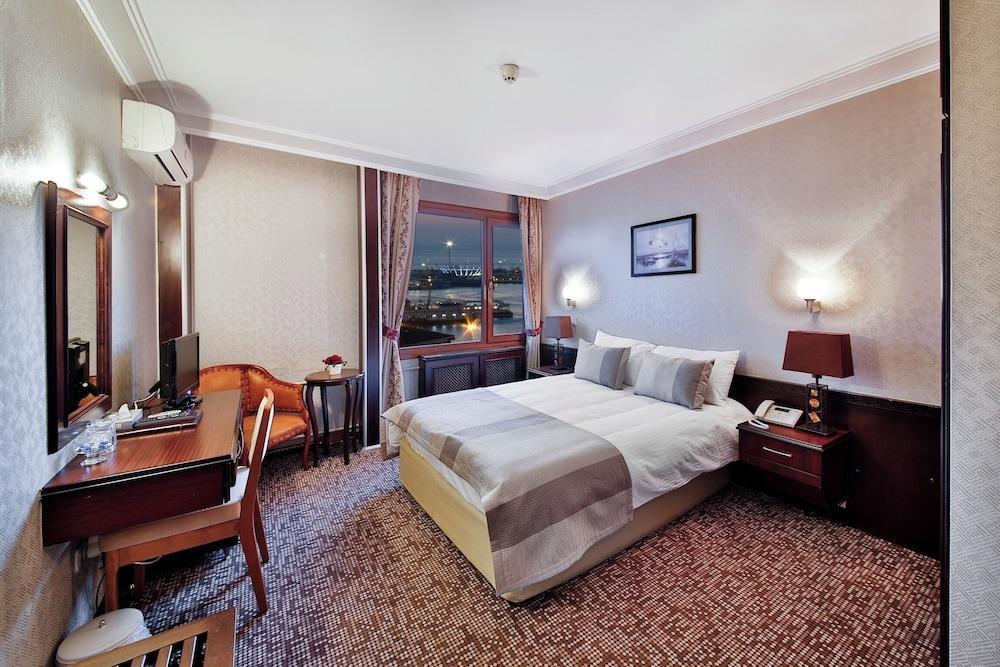Sidonya Hotel Room Type - Standard Double or Twin Room