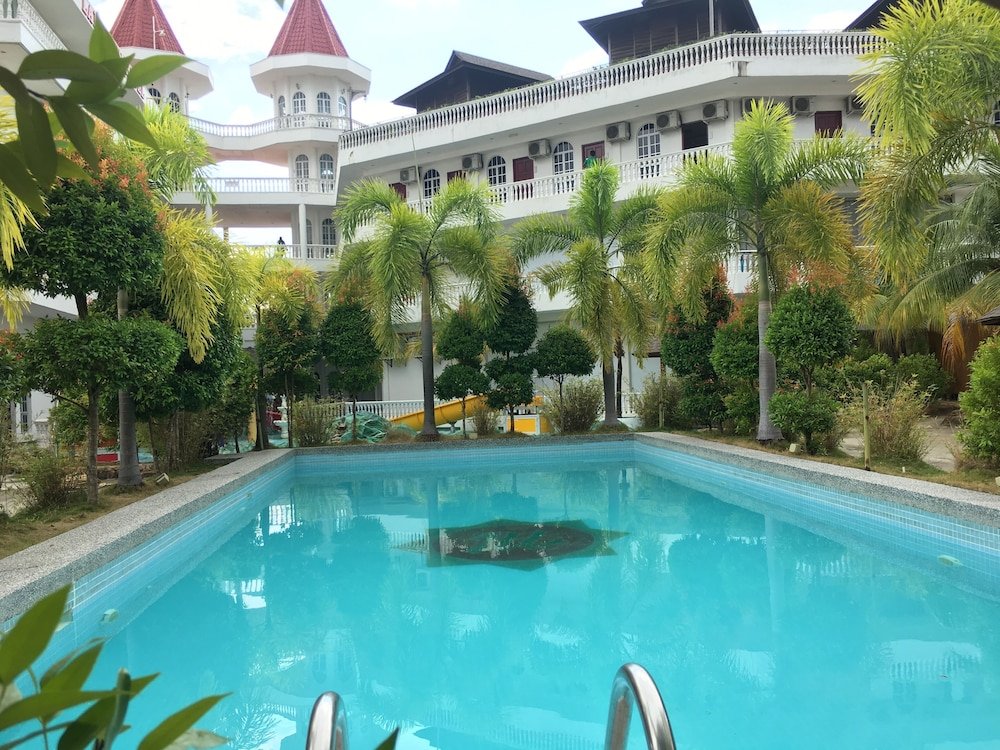 Landcons Hotel