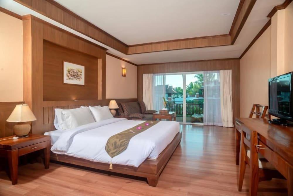 Aloha Resort Room Type - Grand Deluxe Room