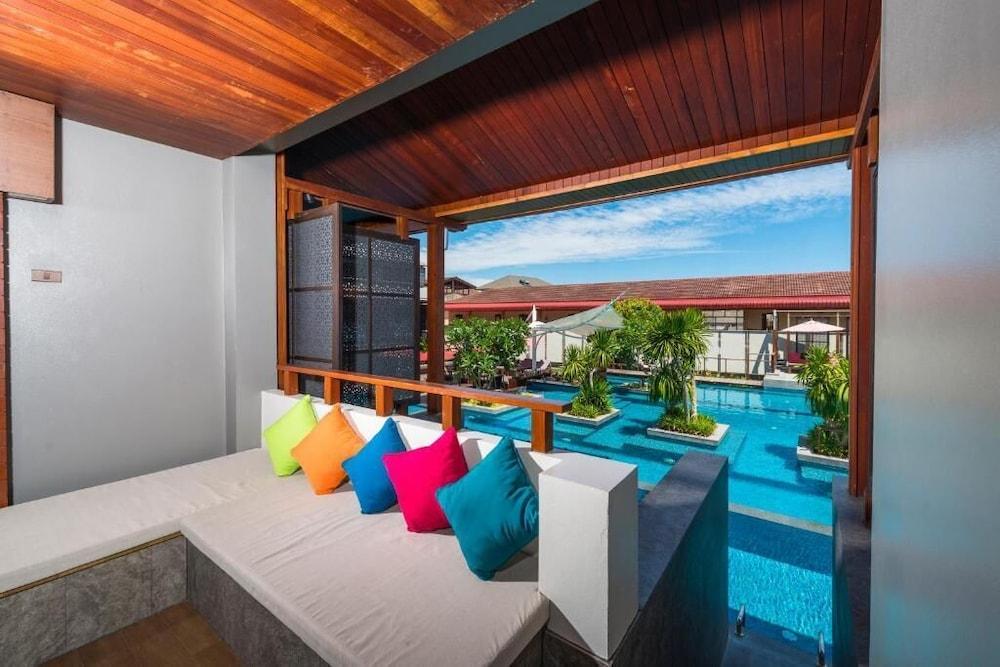 Am Samui Palace Room Type - Deluxe Pool Access Double or Twin