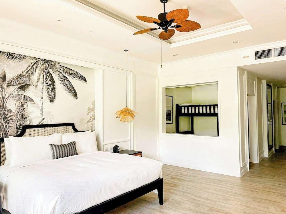 Outrigger Koh Samui Beach Resort Room Type - Family Room, 1 King Bed, Terrace (Garden)
