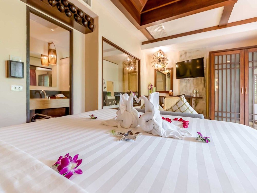 Samui Jasmine Resort Room Type - Deluxe Villa Jacuzzi