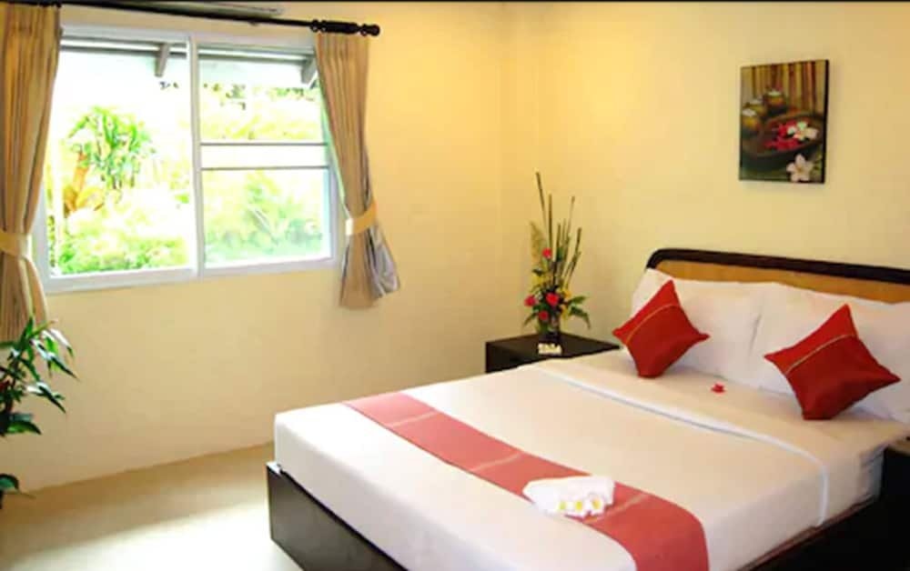 Lamai Buri Resort Room Type - Standard Double or Twin Room Lamai Buri Resort Room Type - Standard Double or Twin Room