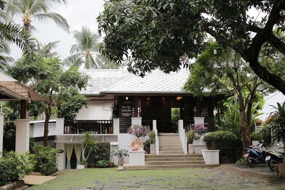 Lamai Buri Resort - Tap to explore photos