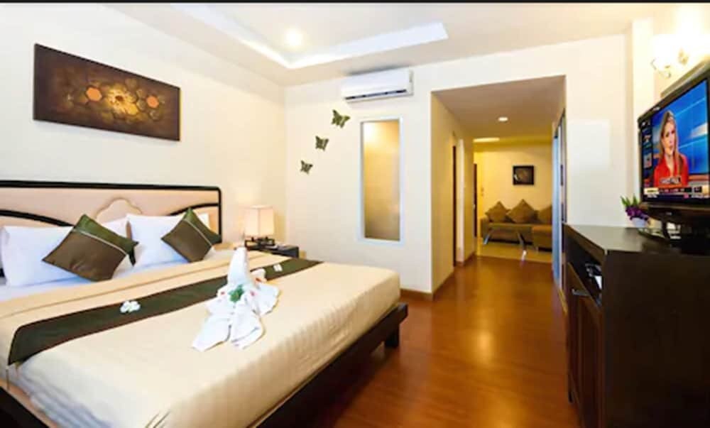 Lamai Buri Resort Room Type - Romantic Ocean View Suite