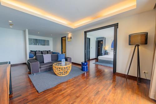 Mantra Samui Resort - Adults Only - Tap to explore photos