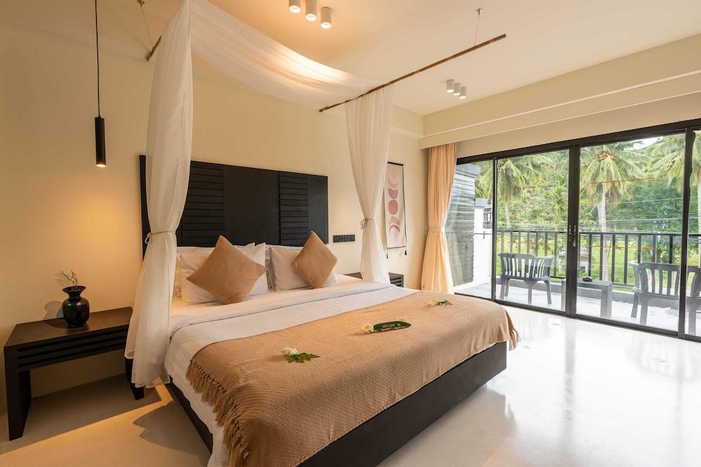 Samaya Wellness Resort Room Type - Superior Double Room, 1 Double Bed, Non Smoking, Mountain View, Road Side