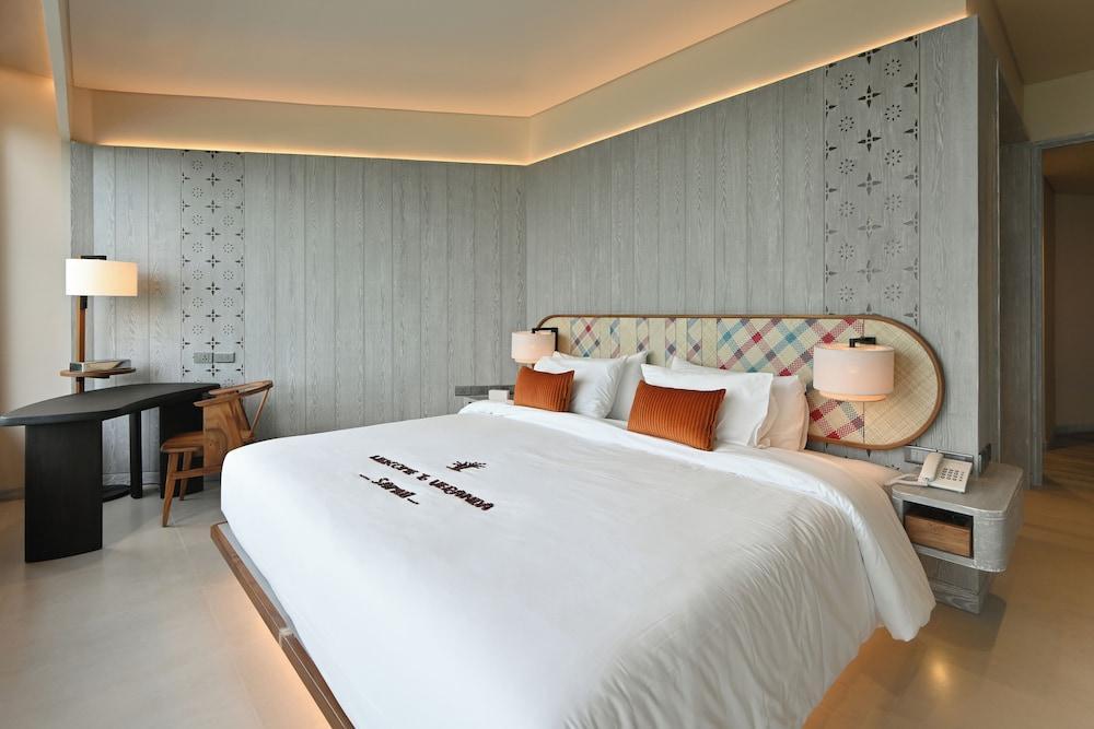 Rocky Room Type - Lofty Suite Ocean View Rocky Room Type - Lofty Suite Ocean View