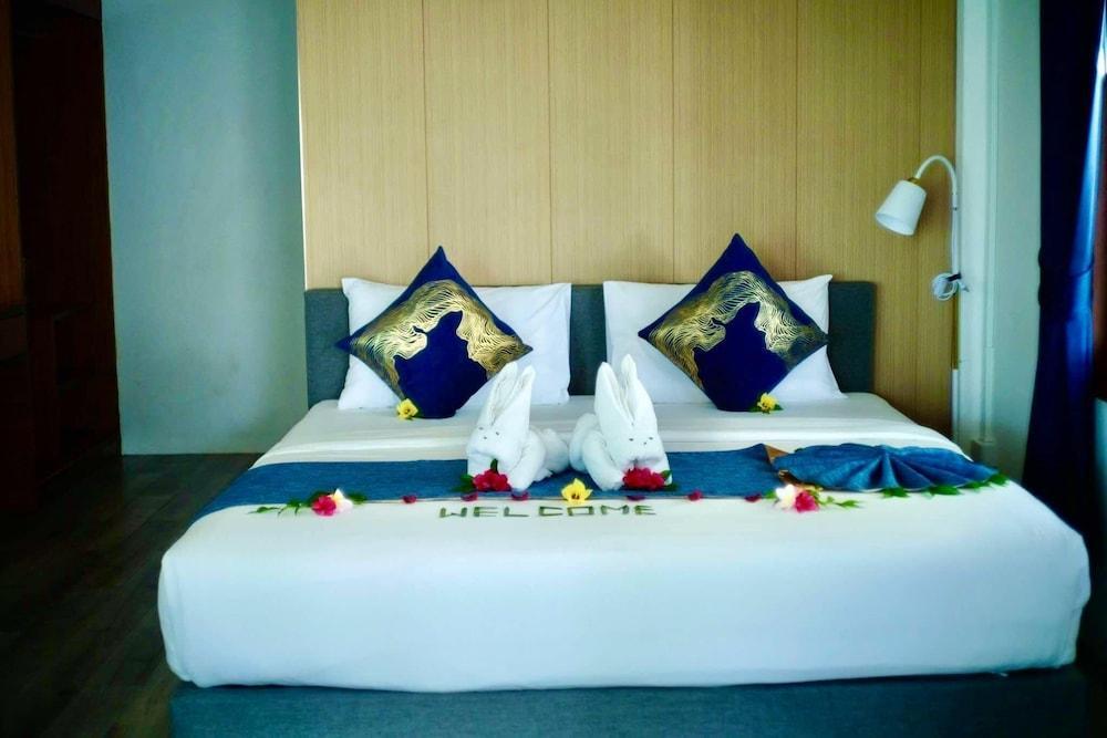 Three Trees Samui Resort - Sarocha Villa Room Type - Standard Bungalow
